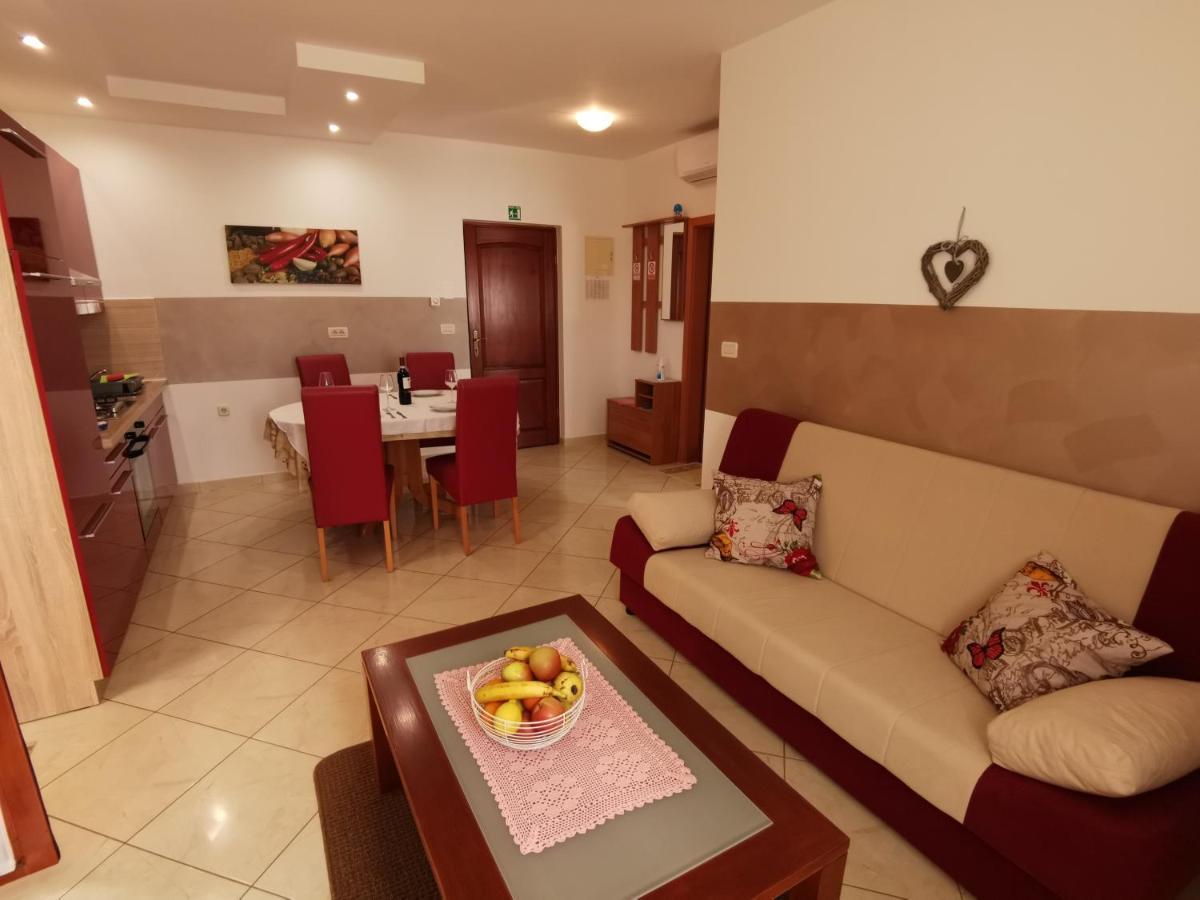 Apartmani Berber Babici Zewnętrze zdjęcie